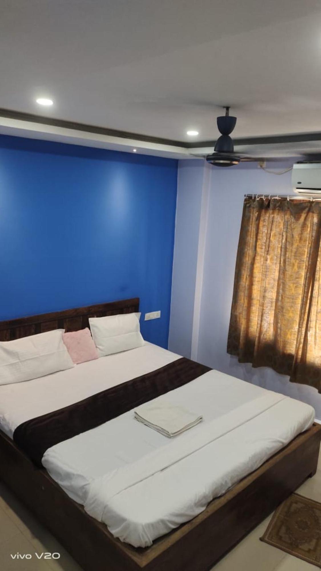 Hotel Tara Lodge Grand Road Puri - Near Jagannath Temple - Best Location Экстерьер фото