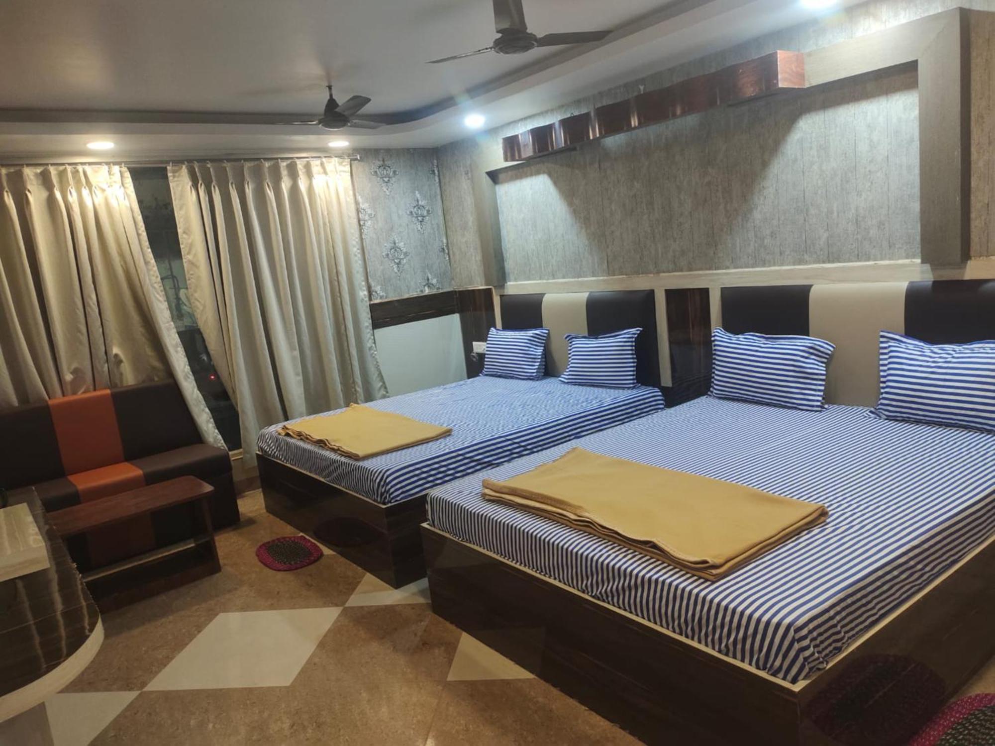 Hotel Tara Lodge Grand Road Puri - Near Jagannath Temple - Best Location Экстерьер фото